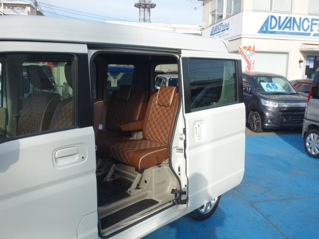 MITSUBISHI TOWN BOX G