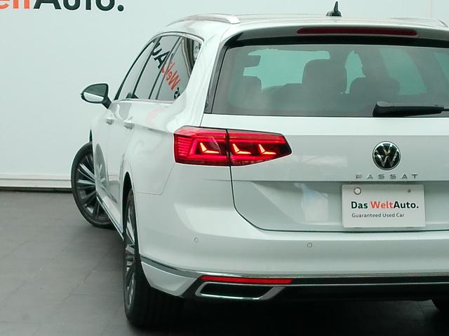 VOLKSWAGEN PASSAT VARIANT TDI ELEGANCE ADVANCE