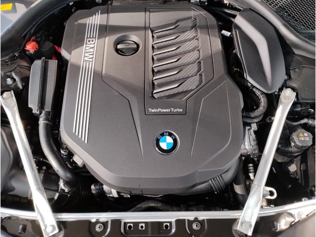 BMW 8 SERIES 840I COUPE EXCLUSIVE M SPORT