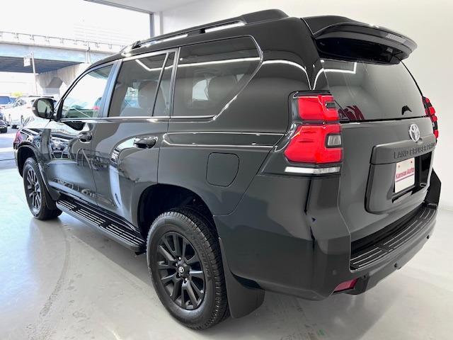 TOYOTA LAND CRUISER PRADO TX L PACKAGE MATT BLACK EDITION