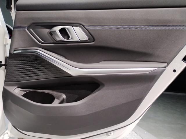 BMW 3 SERIES 318i M-SPORT