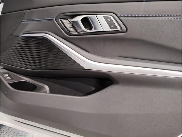 BMW 3 SERIES 318i M-SPORT