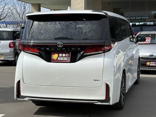 TOYOTA VELLFIRE HYBRID Z PREMIER