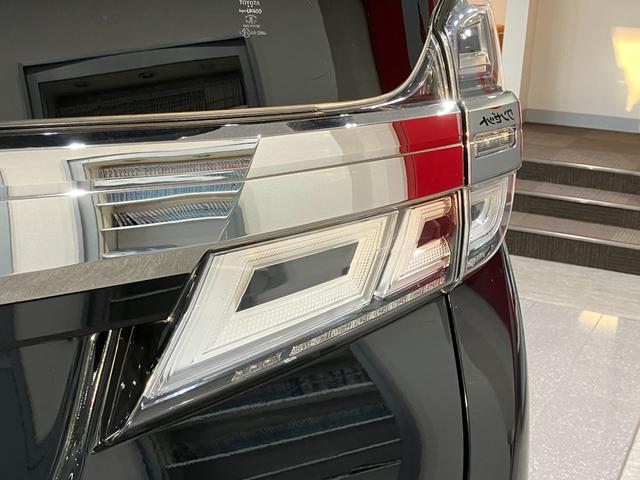 TOYOTA VELLFIRE 3.5 EXECUTIVE LOUNGE Z