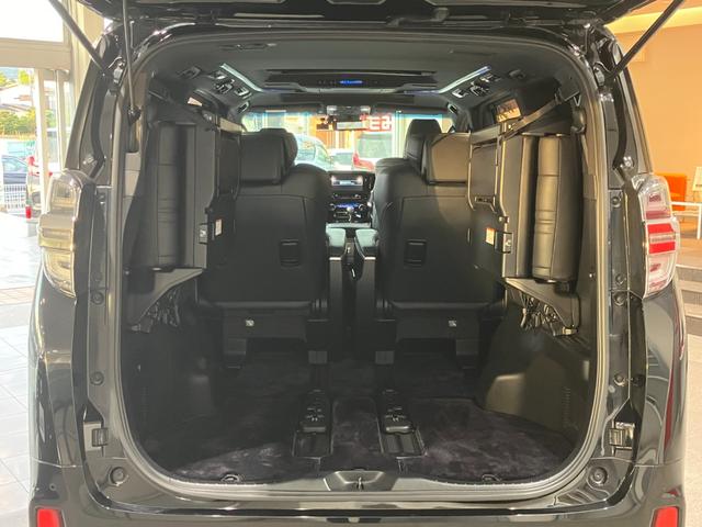 TOYOTA VELLFIRE 3.5 EXECUTIVE LOUNGE Z