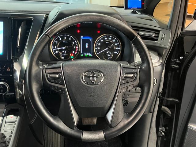 TOYOTA VELLFIRE 3.5 EXECUTIVE LOUNGE Z