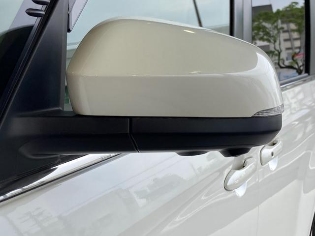 TOYOTA NOAH HYBRID S-Z