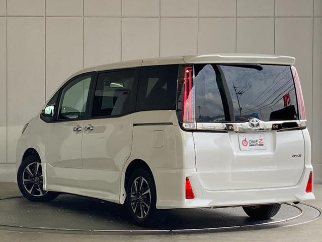 TOYOTA NOAH SI WxB