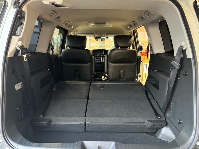 NISSAN ELGRAND 250HIGHWAY STAR PREMIUM