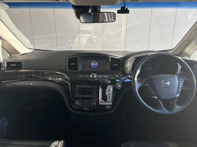 NISSAN ELGRAND 250HIGHWAY STAR PREMIUM