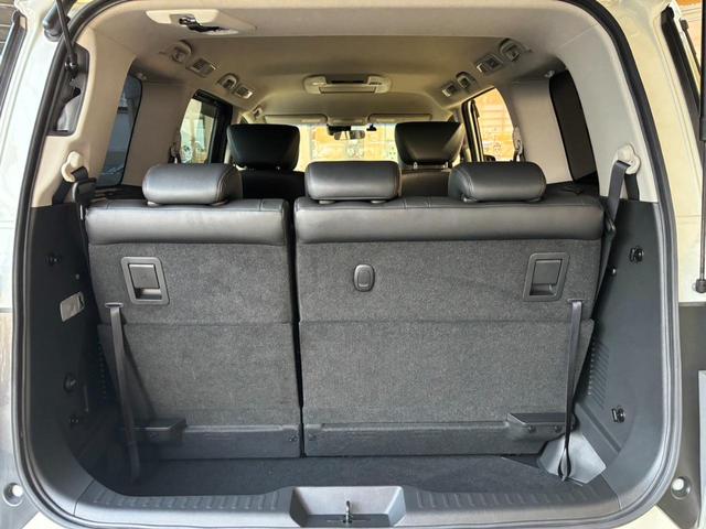 NISSAN ELGRAND 250HIGHWAY STAR PREMIUM