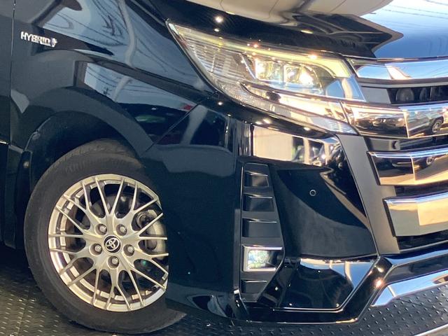 TOYOTA NOAH HYBRID SI WxB II