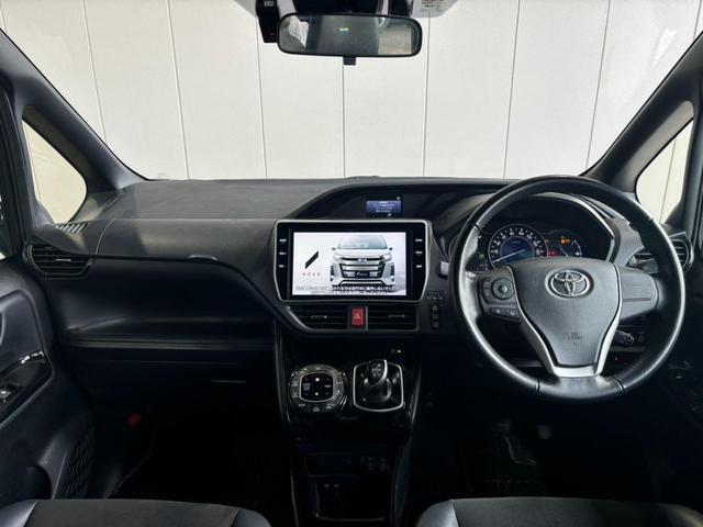 TOYOTA NOAH HYBRID SI WxB II