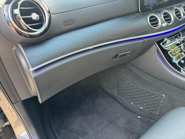 MERCEDES BENZ E-CLASS STATIONWAGON E200 STATIONWAGON AVANTGARDE AMG LINE