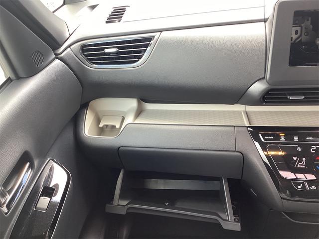 MITSUBISHI DELICA MINI G PREMIUM