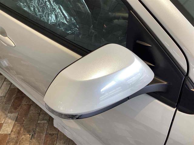 TOYOTA YARIS X