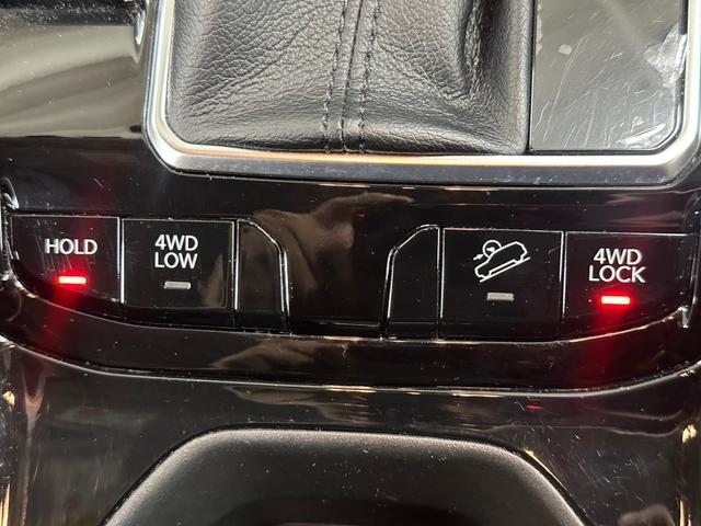 CHRYSLER JEEP JEEP COMPASS LIMITED