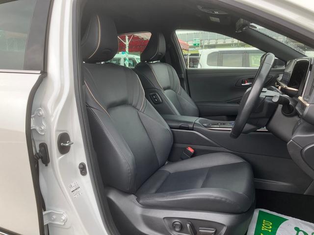 TOYOTA CROWN CROSSOVER G ADVANCED LEATHER PACKAGE