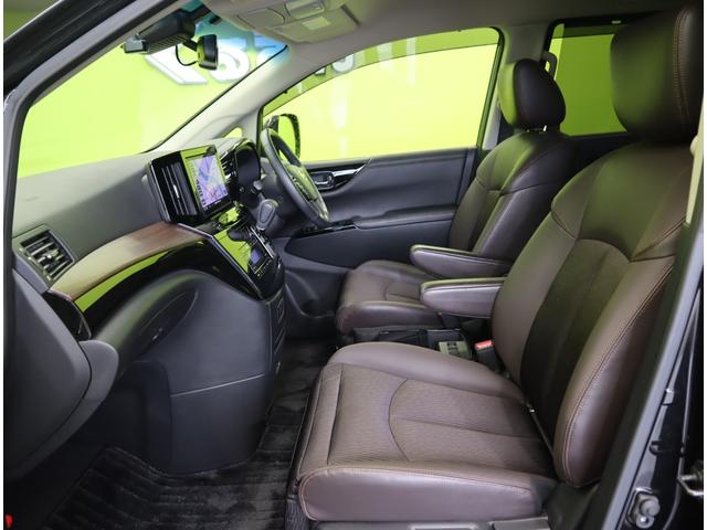 NISSAN ELGRAND 250HIGHWAY STAR S