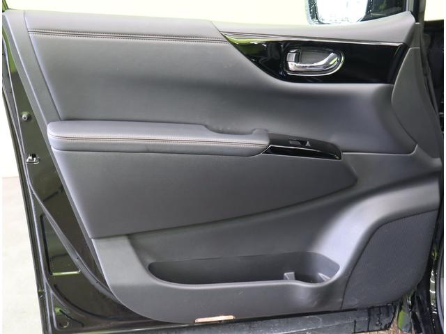 NISSAN ELGRAND 250HIGHWAY STAR S