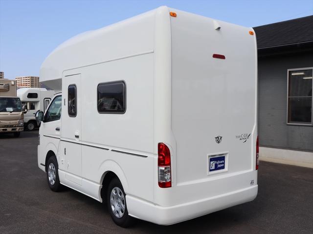 TOYOTA HIACE WAGON