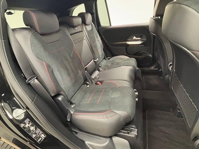 MERCEDES BENZ GLB GLB180 AMG LINE