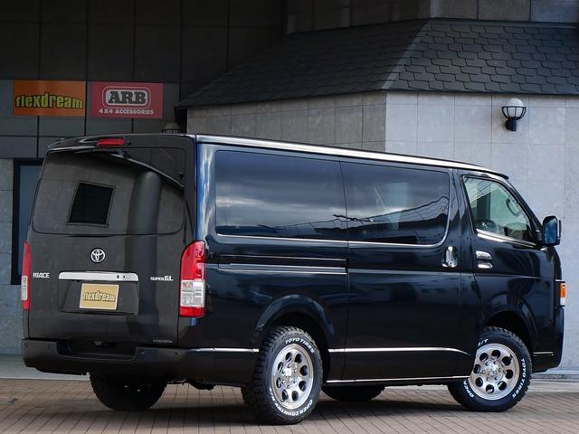 TOYOTA HIACE VAN LONG SUPER GL