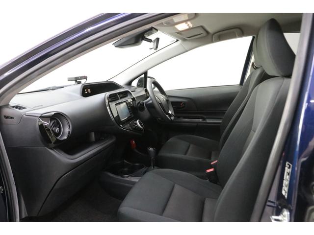 TOYOTA AQUA S STYLE BLACK