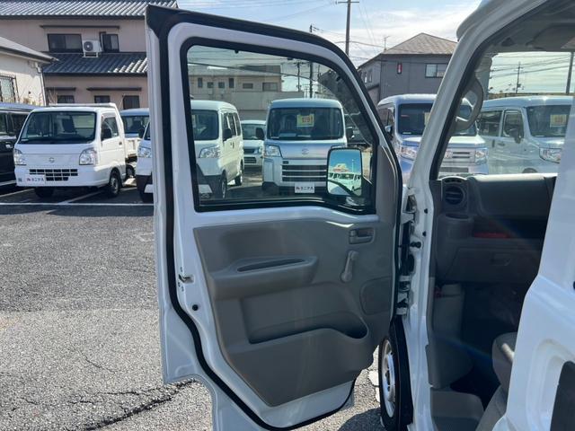 NISSAN NV100CLIPPER VAN DX