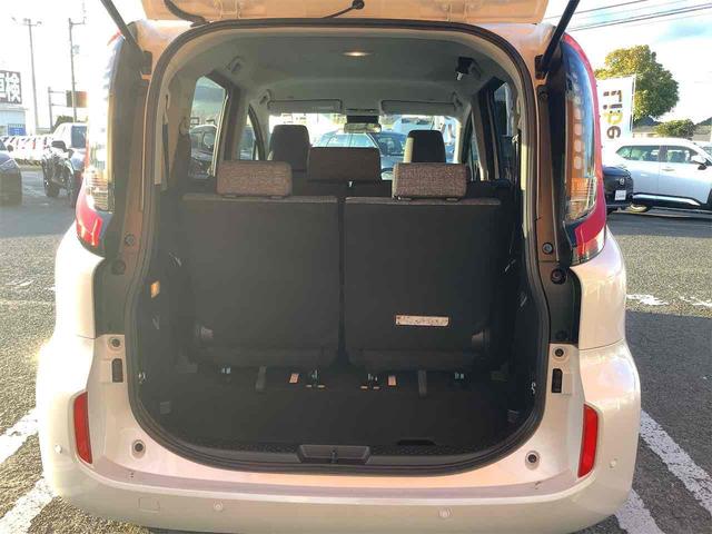 TOYOTA SIENTA Z