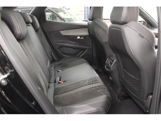 PEUGEOT 3008 GT BLUE HDI
