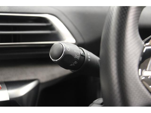 PEUGEOT 3008 GT BLUE HDI