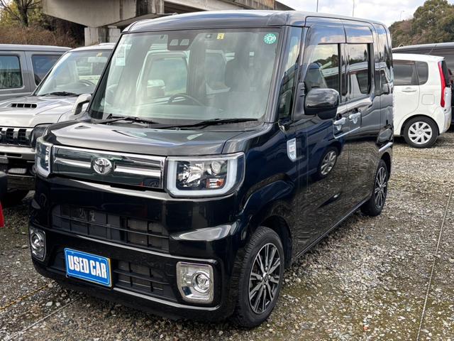 TOYOTA PIXIS MEGA G TURBO SA III