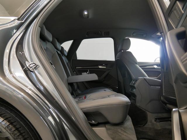 AUDI SQ5 BASE GRADE