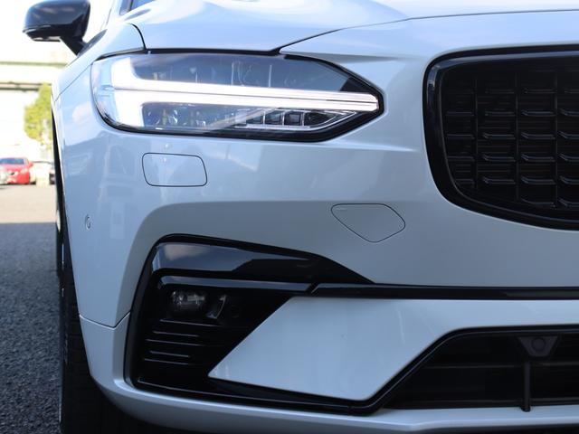 VOLVO V90 B6 AWD R-DESIGN