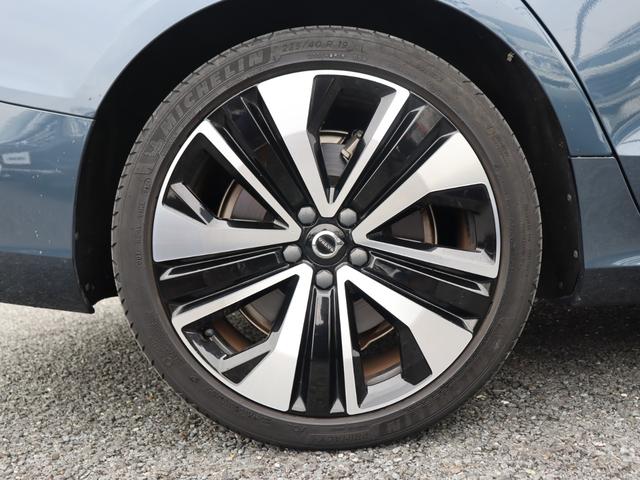 VOLVO V60 RECHARGE PLUG IN HYBRID T6 AWD INSCRIPTION