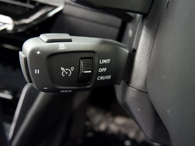 PEUGEOT 208 ALLURE