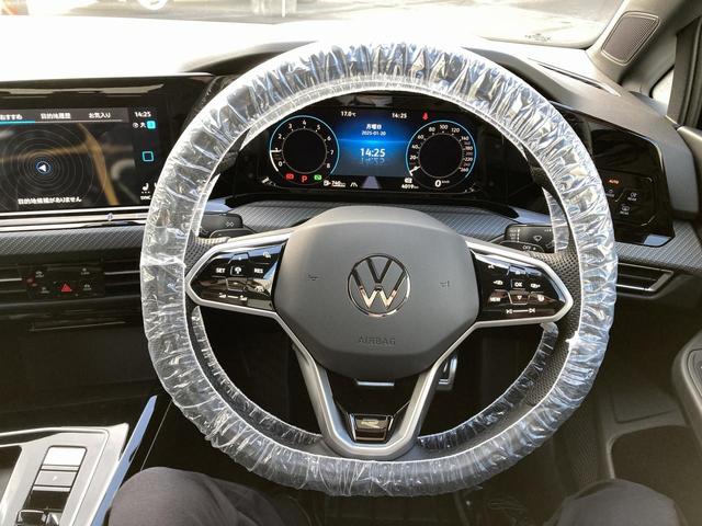 VOLKSWAGEN GOLF VARIANT ETSI R LINE PLATINUM EDITION