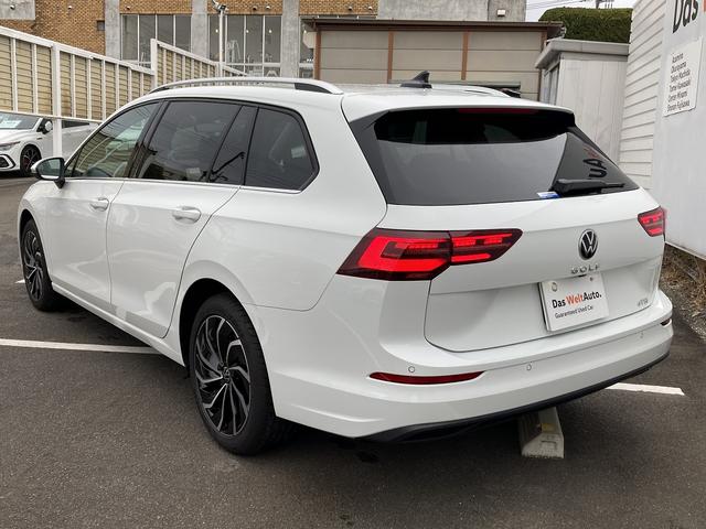 VOLKSWAGEN GOLF VARIANT ETSI ACTIVE PLATINUM EDITION