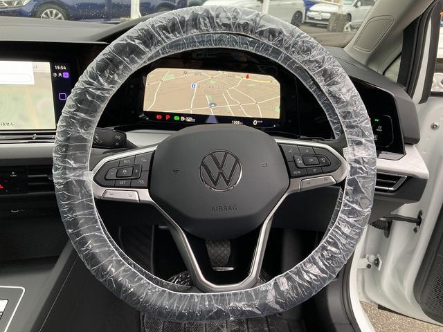 VOLKSWAGEN GOLF VARIANT ETSI ACTIVE PLATINUM EDITION