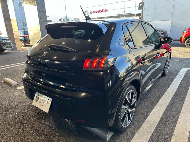 PEUGEOT 208 GT LINE