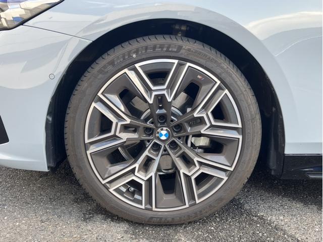 BMW 5 SERIES 523D X DRIVE TOURING M-SPORT