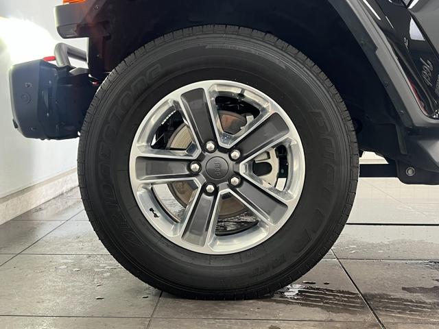 CHRYSLER JEEP JEEP WRANGLER UNLIMITED SAHARA