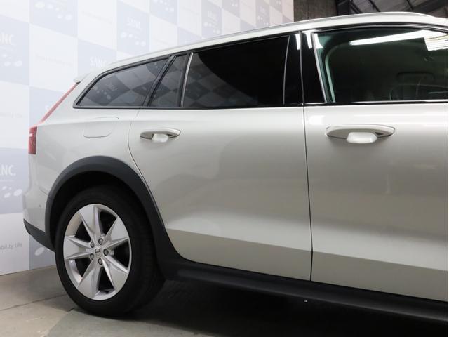 VOLVO V60 CROSS COUNTRY T5 AWD