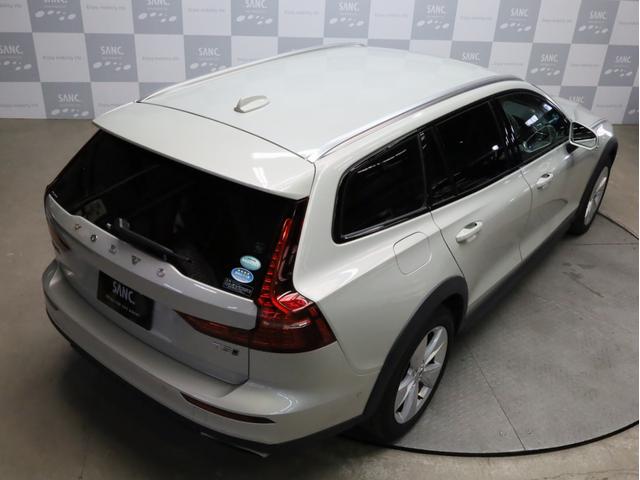 VOLVO V60 CROSS COUNTRY T5 AWD