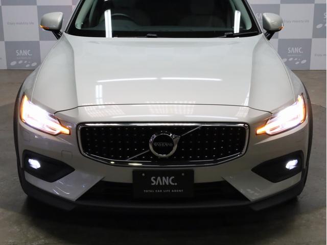 VOLVO V60 CROSS COUNTRY T5 AWD