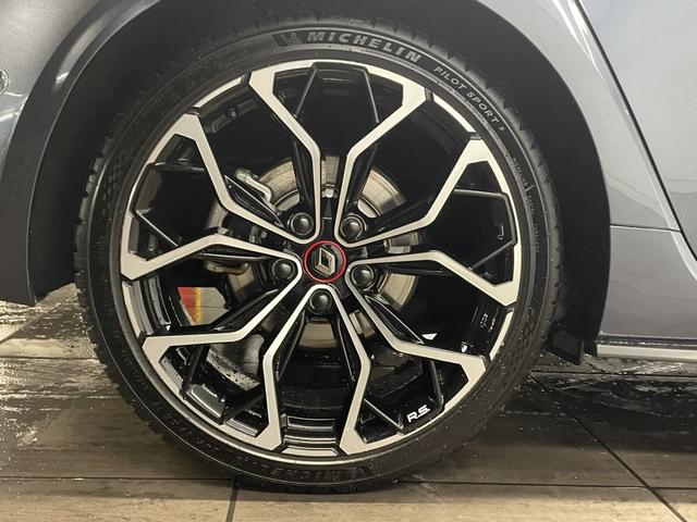RENAULT MEGANE RENAULT SPORT