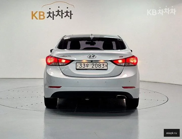 Peugeot 208 5