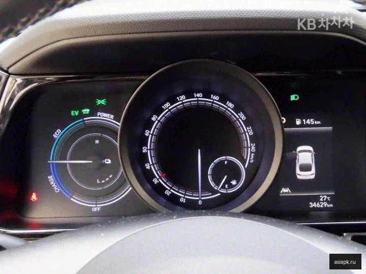 Peugeot 208 5