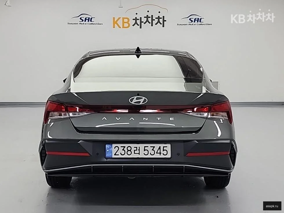 Peugeot 408 3